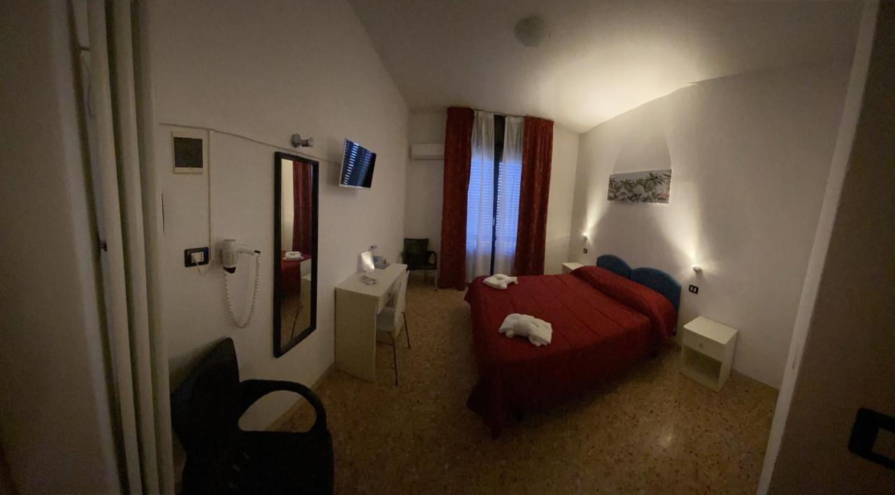 Hotel Le Vele Cesenatico Eksteriør bilde